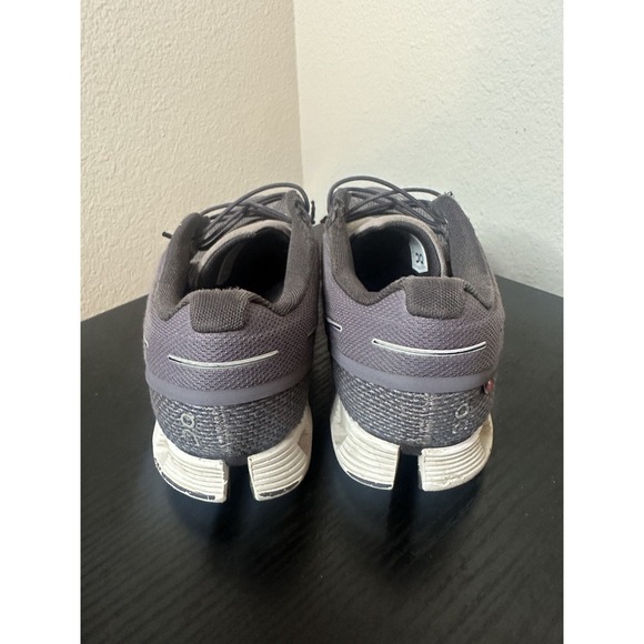 On Cloud 5 Shark Pebble Athletic Trail Running Shoes Sneakers Womens Size 8.5 US - Picture 5 of 8